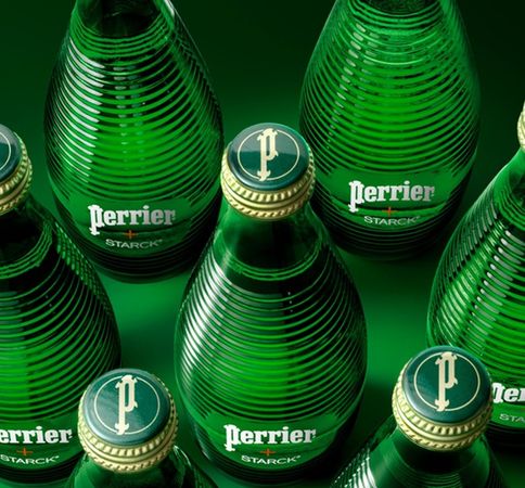 ▲▼礦泉水品牌沛綠雅（Perrier）已銷毀200萬瓶疑似遭到「糞便」細菌污染的著名氣泡水。（圖／翻攝自instagram／perrierfr）