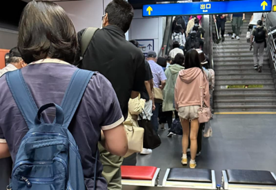 松山站座椅轉向遭批「跨越障礙賽」　台鐵：滾動檢討改善