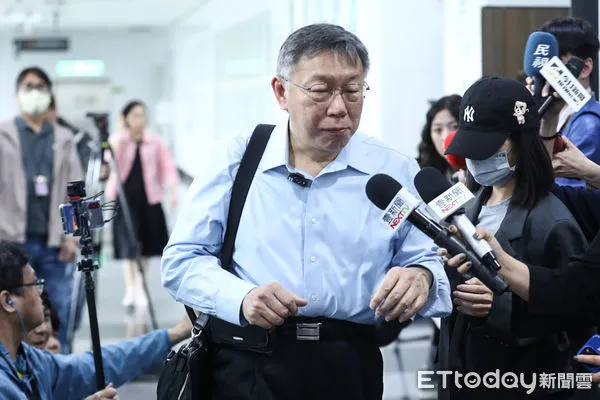 ▲民眾黨主席柯文哲出席台灣能源發展路徑與轉型論壇。（圖／記者林敬旻攝）