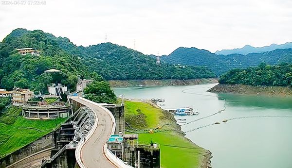 ▲石門水庫近日因連續降雨，蓄水量已逐漸回升。（圖／翻攝自石門水庫即時影像）