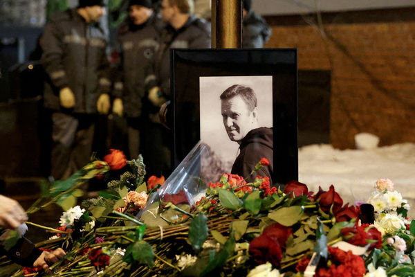 ▲▼俄羅斯反對派領袖納瓦尼（Alexei Navalny）的葬禮。（圖／路透）