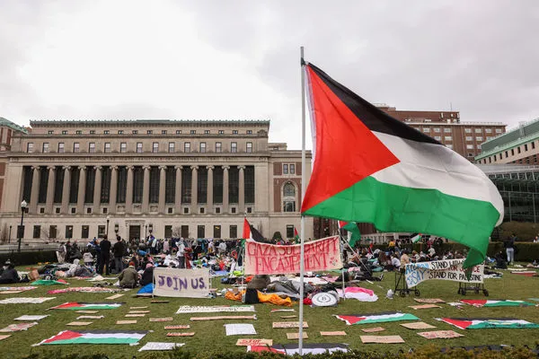 ▲▼美國紐約哥倫比亞大學校園挺巴勒斯坦示威。（圖／路透）