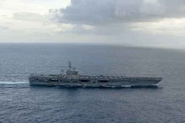 ▲▼德懷特·D·艾森豪威爾號（CVN 69）。（圖／美國海軍）