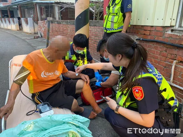 ▲▼        獨居老翁迷失校園  水上暖警助返家    。（圖／水上分局提供）