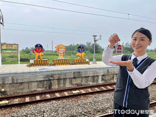 ▲▼台鐵推出母親節商品。（圖／台鐵公司提供）