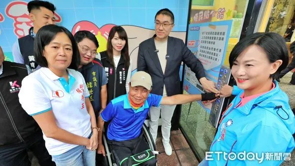 ▲基隆打造全國首創公車貼心鈴。（圖／記者郭世賢翻攝）