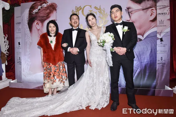 ▲▼余天二女兒余苑綺與老公陳鑒（Gary）2019年於圓山大飯店補辦婚宴。（圖／記者李毓康攝）