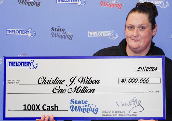 刮刮樂嗨贏3千萬元　強運女繼續買彩券「相隔10周」又中3千萬。（圖／翻攝自Massachusetts State Lottery）