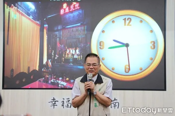 ▲台南市勞工局，辦理在地創生組織特色禮盒評選會，期待藉由地方創生及年節送禮需求，攜手民間團體、企業共同推廣台南在地特色。（圖／記者林東良翻攝，下同）