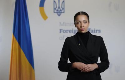 烏克蘭外交部推「首位AI發言人」　說話超流暢還會配手勢