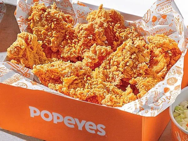▲▼Popeyes台灣首店地標曝光，網友湧入搶先給5星好評。（圖／Facebook／Popeyes）