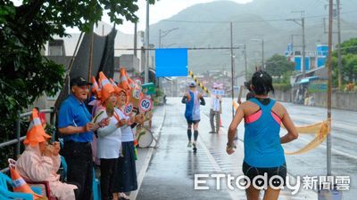 長濱雙浪金剛馬拉松熱情登場　國內外1727名選手競跑