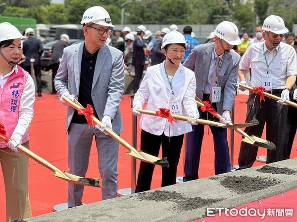 ▲▼盧秀燕,蔡長海,江啟臣,豐原,亞洲大學,亞大附醫。（圖／記者許權毅攝）