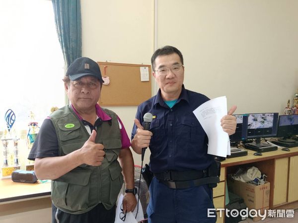 ▲里港警分局台24線宣導交安          。（圖／記者陳崑福翻攝）