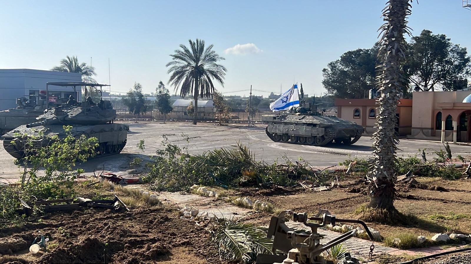 ▲▼ 以色列坦克進入拉法過境點 。（圖／翻攝自X／Israel Defense Forces）
