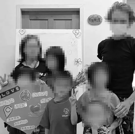 ▲▼             嘉義民宅惡火，妻兒3人喪命，全家福。（圖／翻攝自臉書）