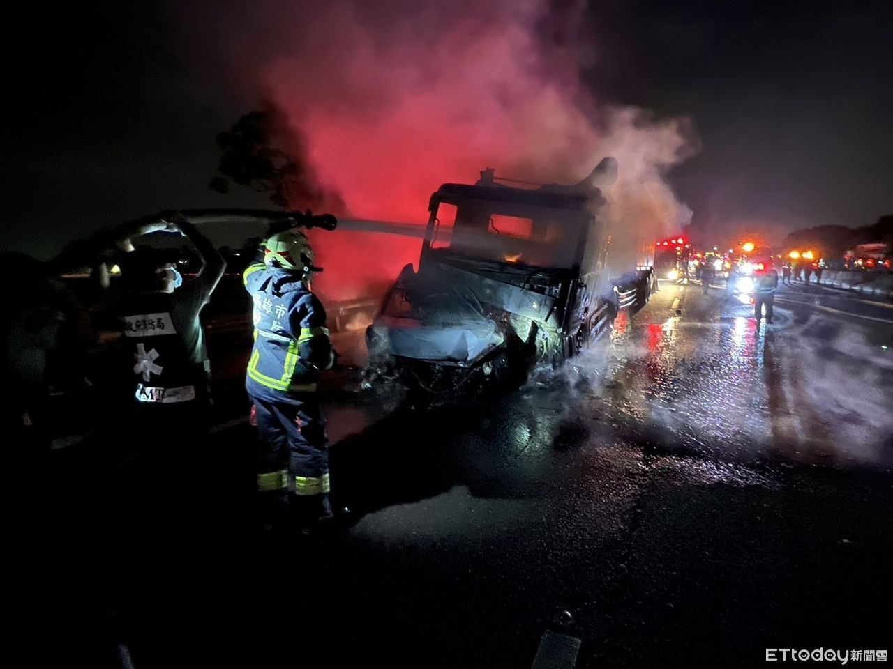 [閒聊] 國一北上352.9km車禍，過楠梓後嚴重回堵