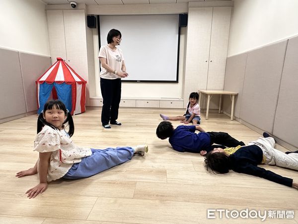 ▲▼國家兩廳院將幼童照顧服務升級！推出全新預約制「演出中孩童陪伴服務」，啟用「藝童PLAY Fun House」獨立空間。（圖／記者林育綾攝）