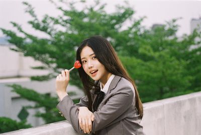 新人女歌手罕見出演MV　邀「北影非常新人」項婕如尬戲