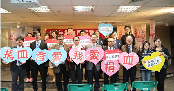 台南30歲罕病女「每兩周需輸血」維持生命　媽急求B型血男組捐血團隊