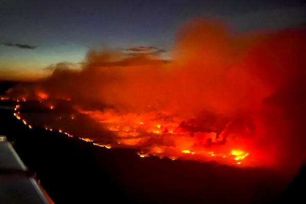 ▲▼加拿大野火，英屬哥倫比亞省（British Columbia）帕克湖火災（Parker Lake Fire）。（圖／路透）