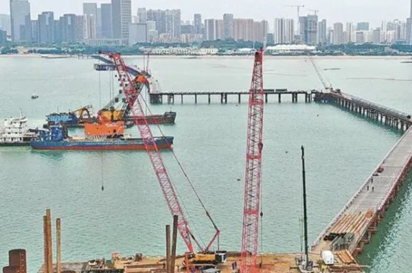▲▼「廈金大橋」廈門段新進展　劉五店懸索橋主塔首根樁基開鑽。（圖／翻攝廈門日報）