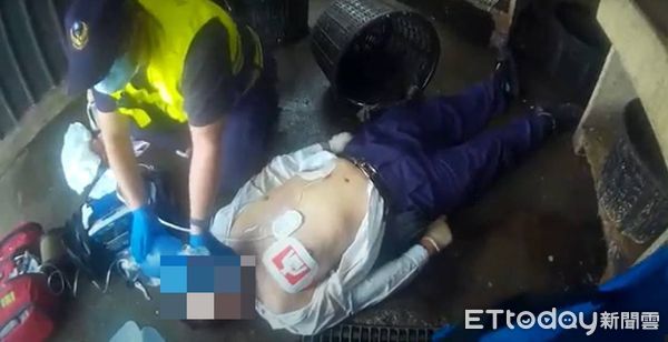 ▲新北海釣場男突倒地　消防員CPR+AED救回一命。（圖／記者戴上容翻攝）