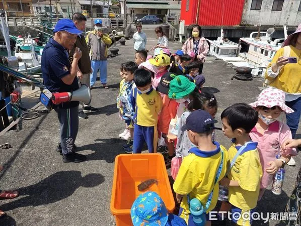 ▲基隆幼兒海港初體驗 多元學習認識漁民生活。（圖／記者郭世賢翻攝）