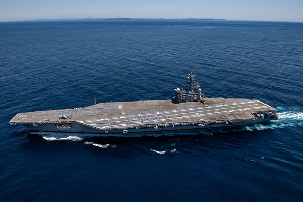 ▲▼美國尼米茲級航母「雷根號」（USS Ronald Reagan, CVN-76）2024年5月16日駛離日本。（圖／美國海軍）