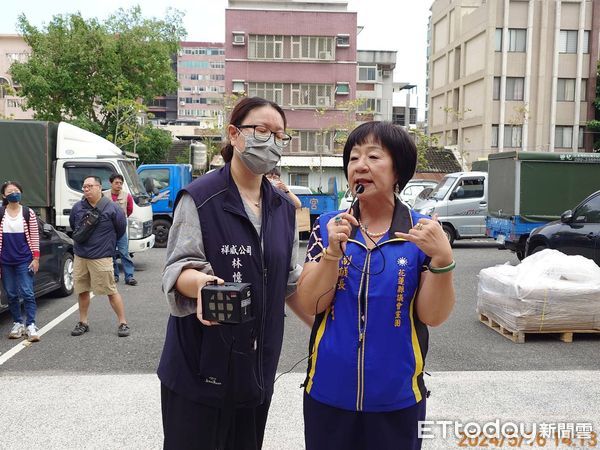 ▲▼花蓮環保局購置27台「環保電子禮炮機」，供寺廟免費借用減少空氣污染。（圖／花蓮縣政府提供，下同）