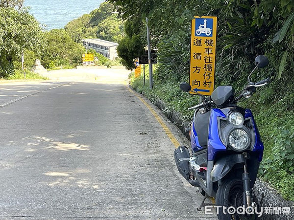 ▲▼北竿有民眾騎車自摔，被送往台北救治。（圖／記者林名揚翻攝）