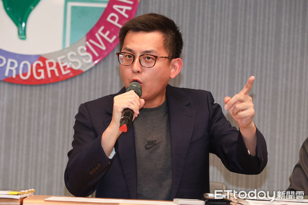 ▲▼ 0517 民進黨譴責國民黨暴力記者會-卓冠廷。（圖／記者黃克翔攝）