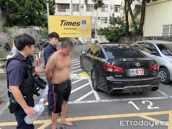 ▲台中慣竊落網！車牌「土炮改裝」7貼成2　繞市區躲警為嗑火雞肉飯。（圖／記者許權毅翻攝）