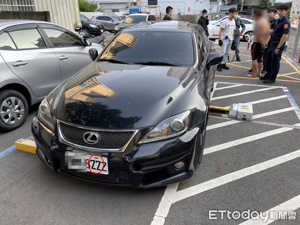 ▲台中慣竊落網！車牌「土炮改裝」7貼成2　繞市區躲警為嗑火雞肉飯。（圖／記者許權毅翻攝）