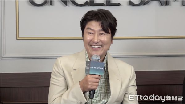 ▲▼獨家／坎城影帝宋康昊「35年資歷新人出道」驚爆：片場失去很多血！。（圖／Disney+提供）