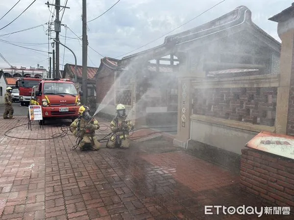 ▲台南市消防局第二救災救護大隊，20日上午9時於楠西區「江家古厝」辦理古蹟搶救演練，確保文化資產永留存。（圖／記者林東良翻攝，下同）