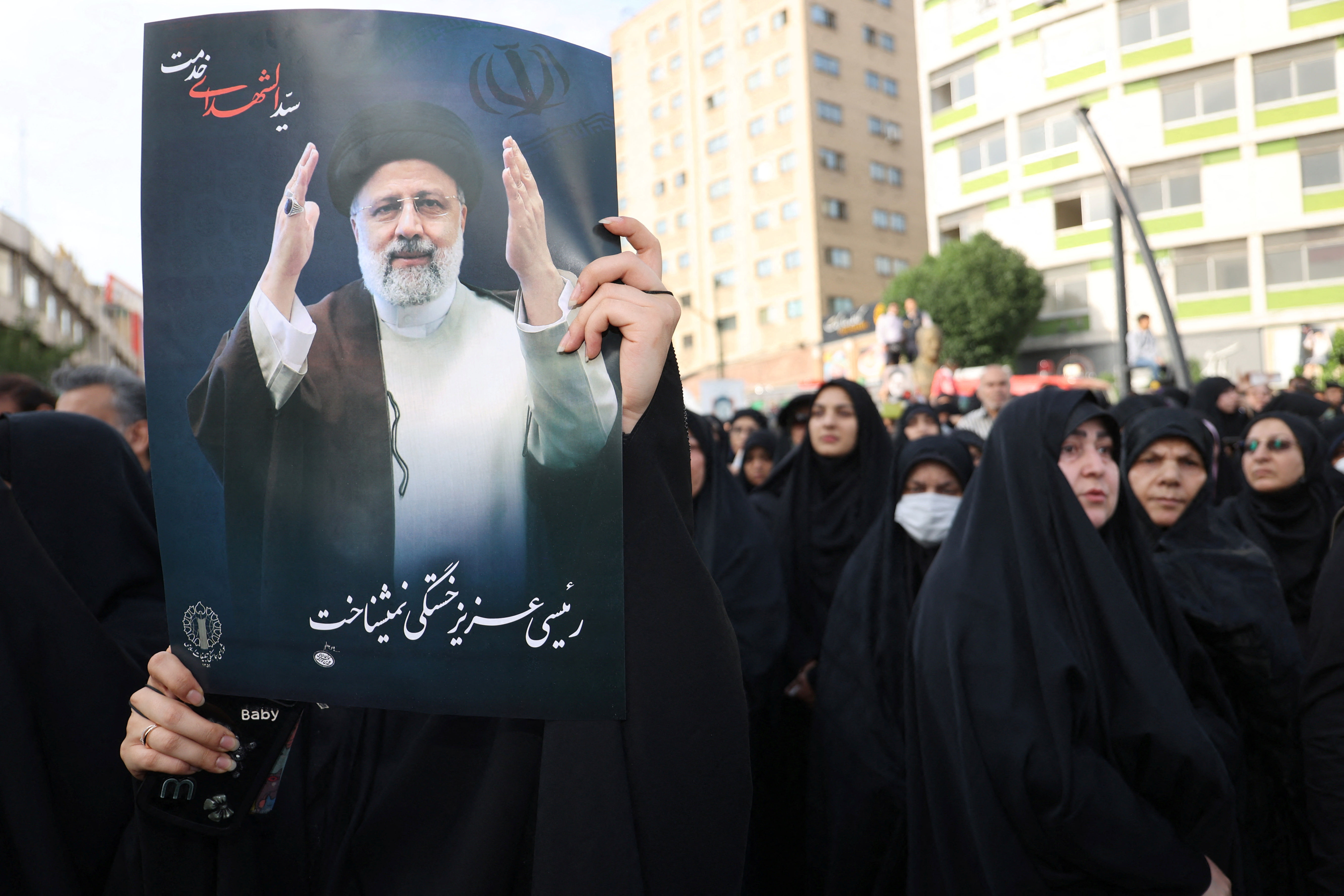 ▲▼ 伊朗總統萊希驟逝，民眾上街哀悼。（圖／路透）