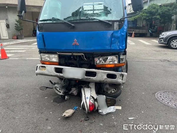 ▲▼     台中死亡車禍        。（圖／記者許權毅翻攝）