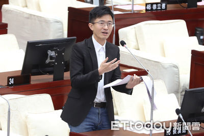 批中央要旅遊業者「勸阻」台人赴陸 侯漢廷:收入由民進黨補嗎?