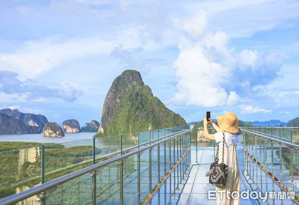 ▲▼泰國最長天空步道，泰國普吉島天空步道Beyond Skywalk Nangshi，泰國最長玻璃景觀步道，泰國旅遊，普吉島旅遊。（圖／記者蔡玟君攝）