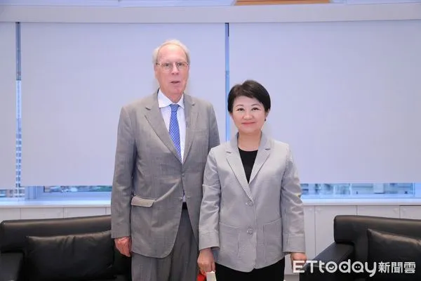 ▲AIT美國在台協會前主席薄瑞光拜會中市府，盧秀燕：歡迎每年來台中。（圖／台中市政府）