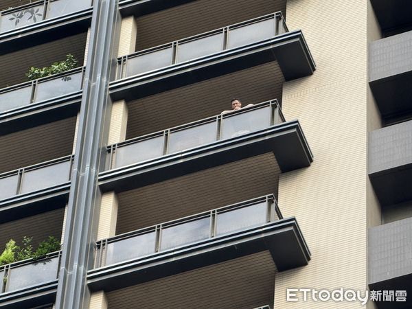 [新聞] 新竹住宅大樓火警！ 2消防員不幸殉職