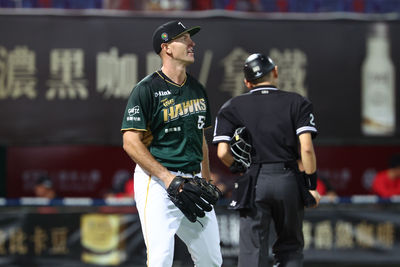 前台鋼洋投哈瑪星春訓砸鍋！遭釀酒人擊出再見犧牲打讓巨人遭逆轉