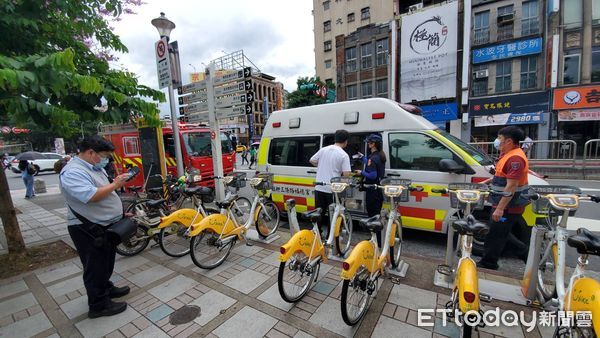 ▲台北捷運龍山寺站手扶梯發生旅客摔倒意外。（圖／記者黃彥傑攝，下同）