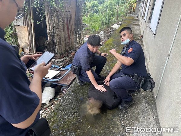 ▲通緝犯陳男見警車拔腿就跑。（圖／桃園警分局提供）