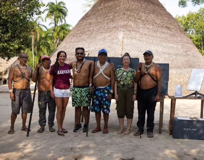 [新聞] 亞馬遜原始部落「連網路9個月」！村民沉