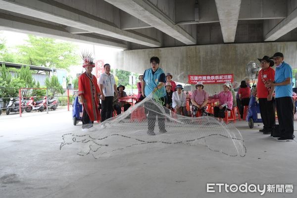 ▲▼花蓮市長魏嘉彥走訪阿美族部落參與捕魚祭活動。（圖／花蓮市公所提供，下同）