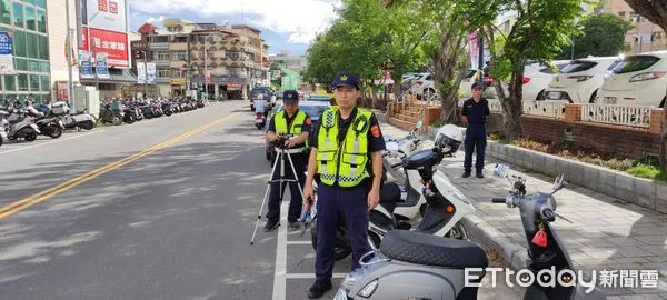 ▲南投警分局進行「行人優先」交通大執法。（圖／記者高堂堯翻攝）