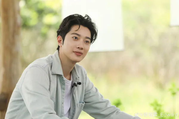 ▲陸網爆「賴冠霖退圈」空降熱搜！。（圖／翻攝自賴冠霖微博）