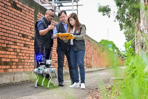 ▲▼香港用機器狗調查污染事件　可自動尋找污染源。（圖／翻攝香港環保署）